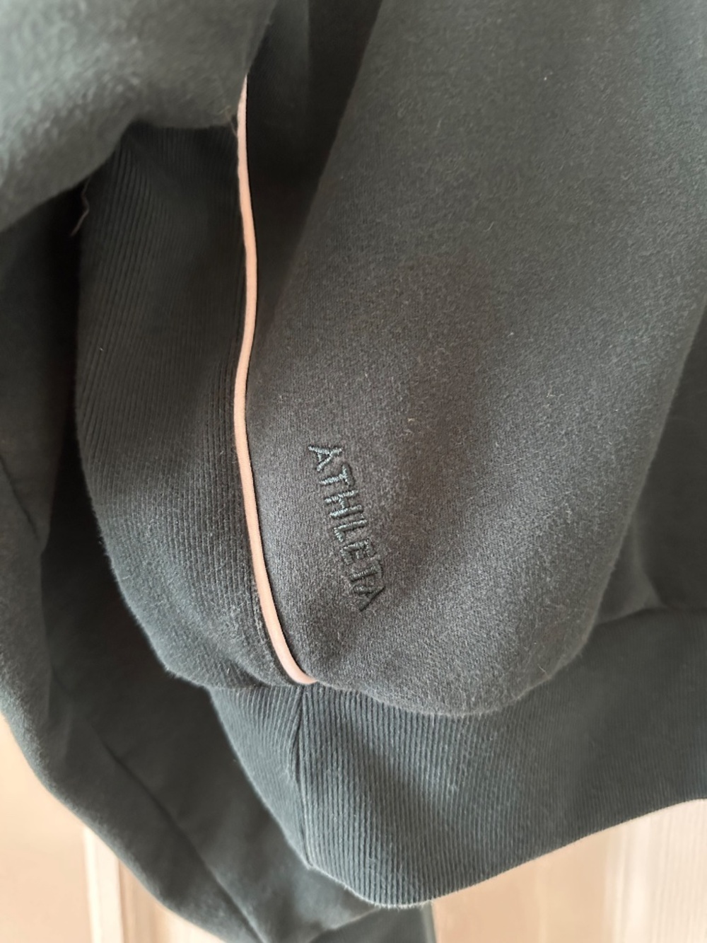 Athleta Forever Fleece Piping 1/2 Zip Sweatshirt - Picture 4 of 4